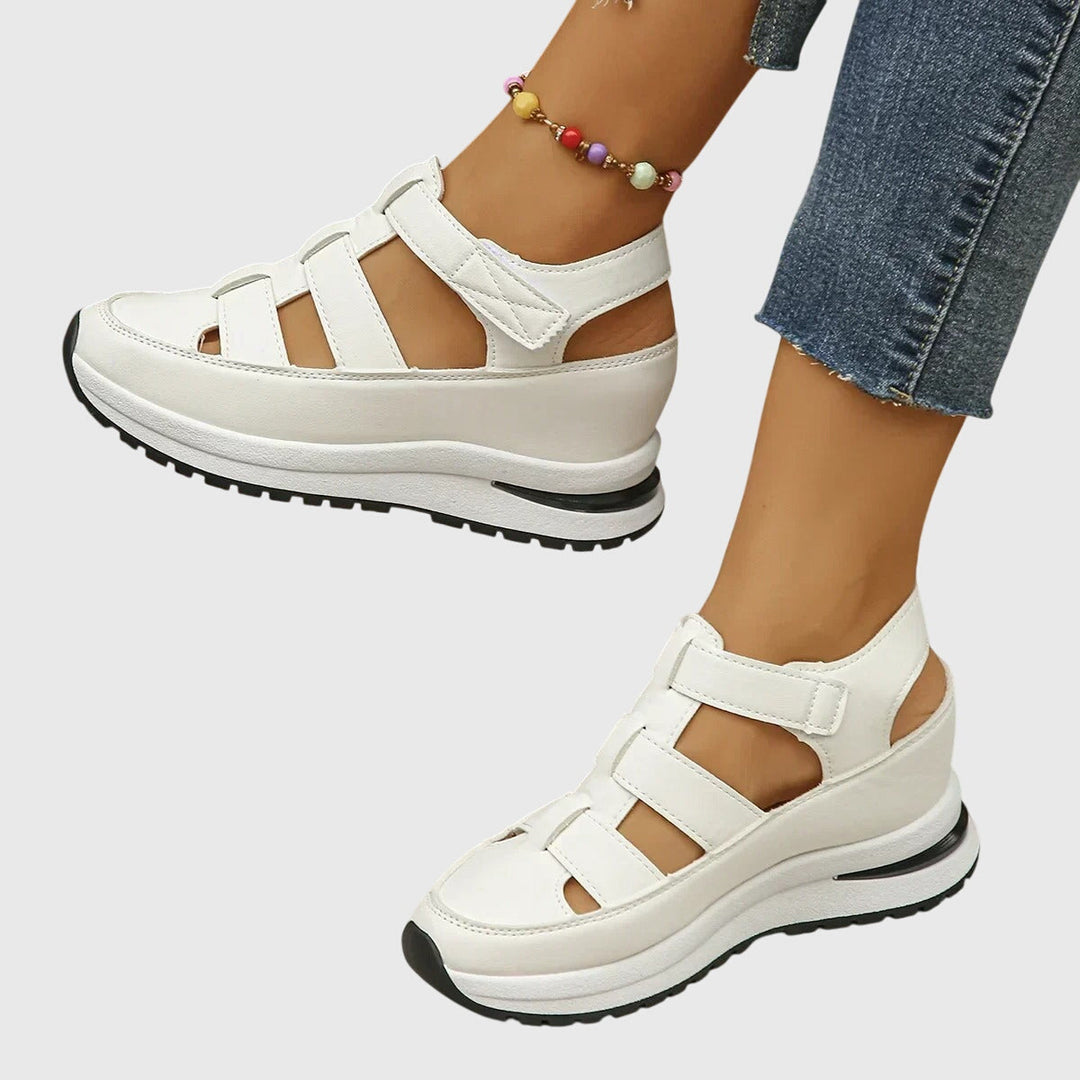 Orthopädische Sandalen