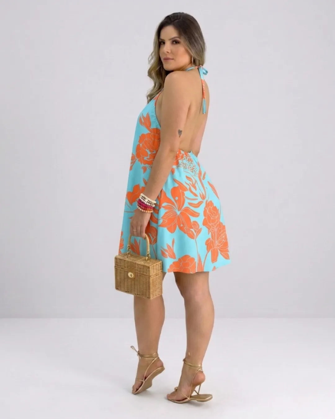 Damen Neckholder Hängerkleid – Tropisches Minikleid mit Blumendruck | Strandkleid