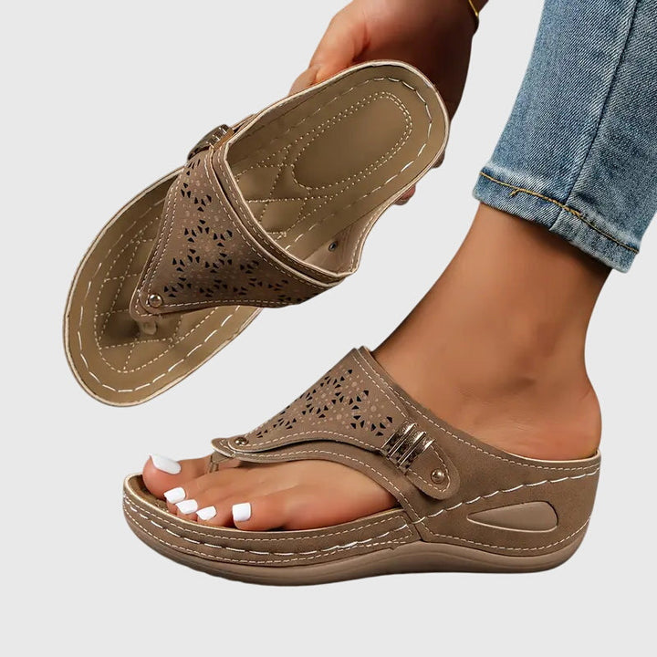 Orthopädische Sandalen