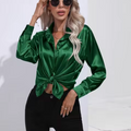 Satinbluse mit langen Ärmeln