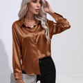 Satinbluse mit langen Ärmeln