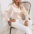 Satinbluse mit langen Ärmeln