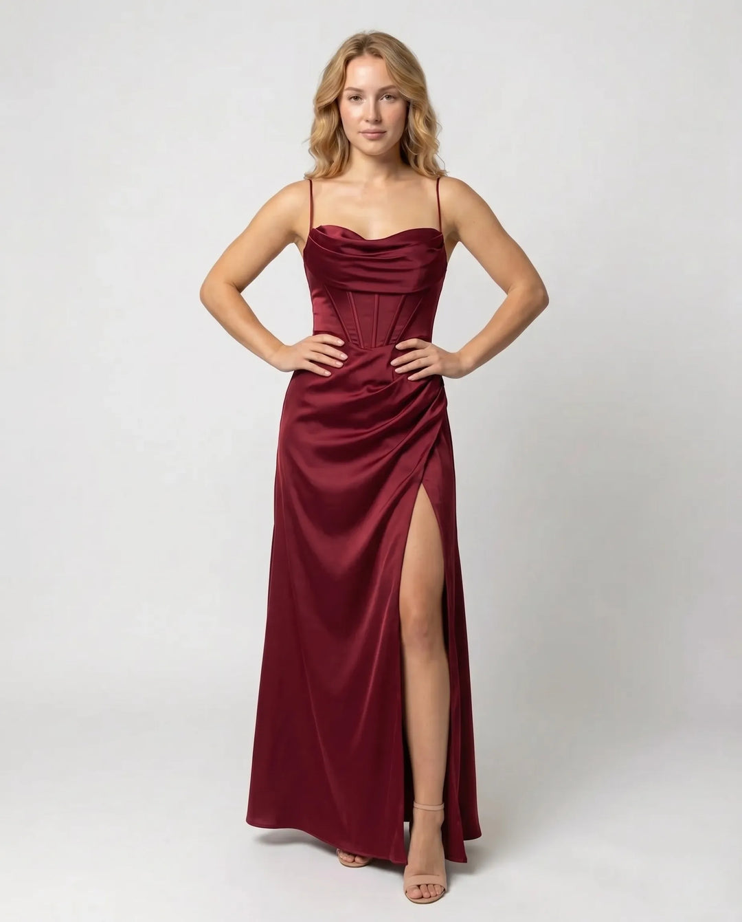 Elegantes Seiden Maxikleid Damen – Abendkleid bodenlang Spaghettiträger Schlitz festlich