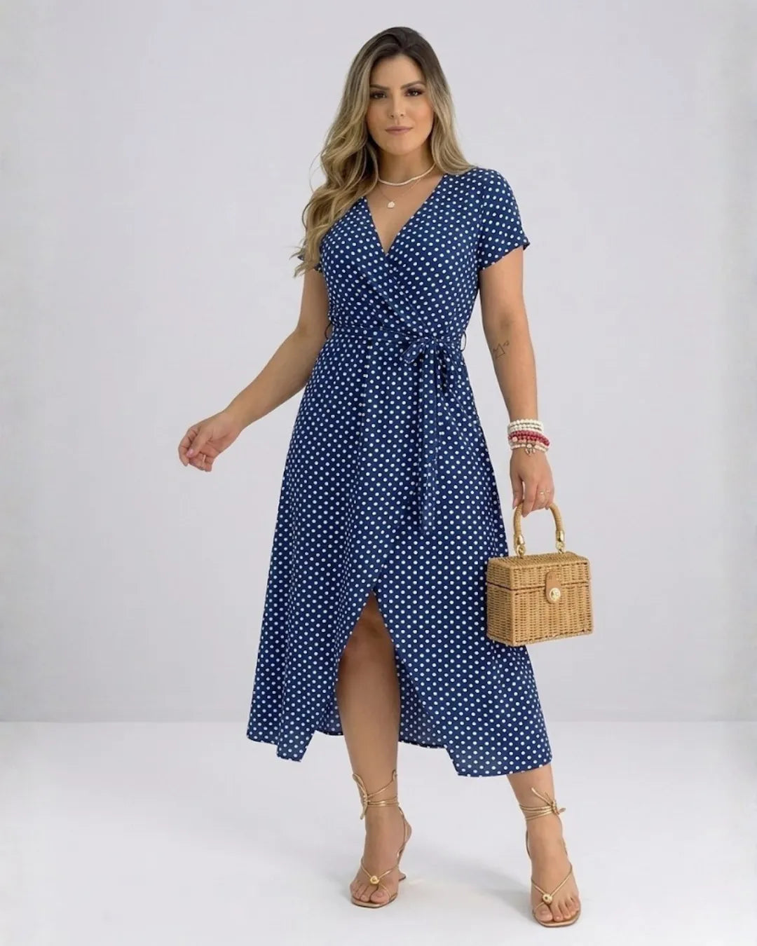 Damen Punkte Wickelkleid – Retro Midi Sommerkleid mit V-Ausschnitt & Schlitz