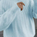Fluffige gestrickter Pullover