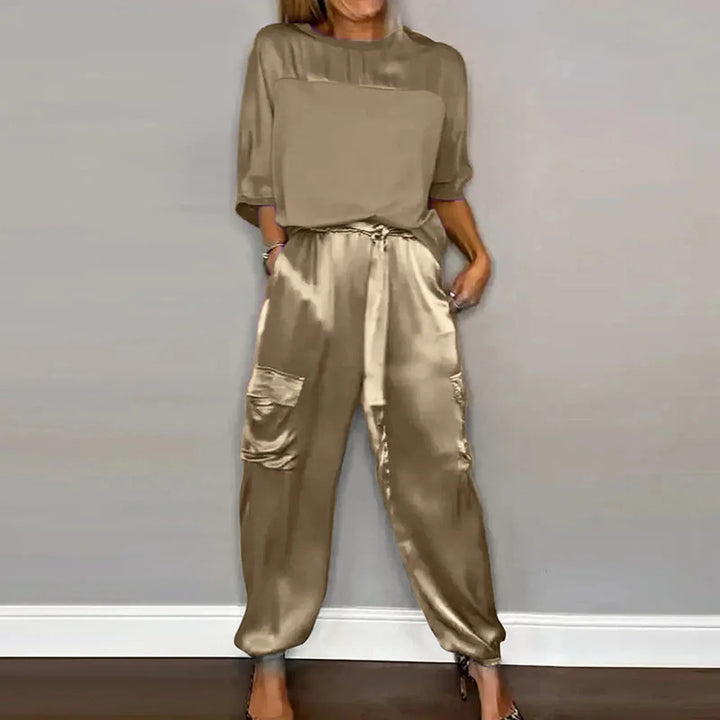 Satin Zweiteiler