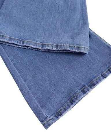 Bootcut-Jeans mit hoher Taille