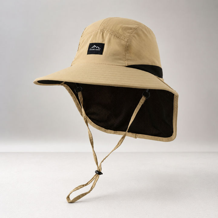 Sonnenhut mit breiter Krempe und Nackenschutz