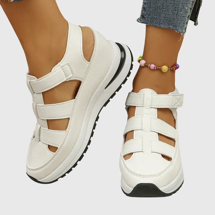 Orthopädische Sandalen