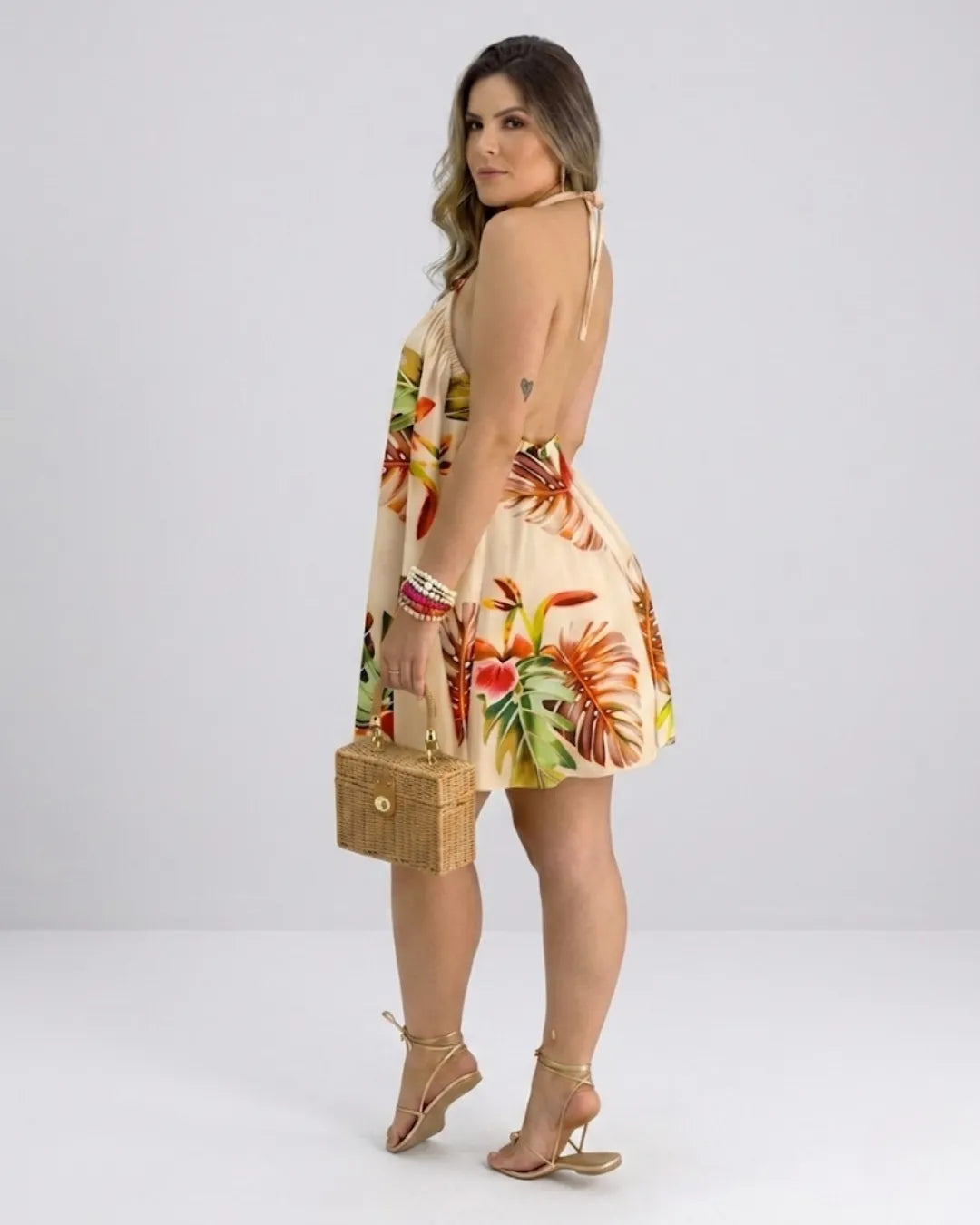 Damen Neckholder Hängerkleid – Tropisches Minikleid mit Blumendruck | Strandkleid