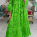 Elegantes Kleid mit Lochstickerei
