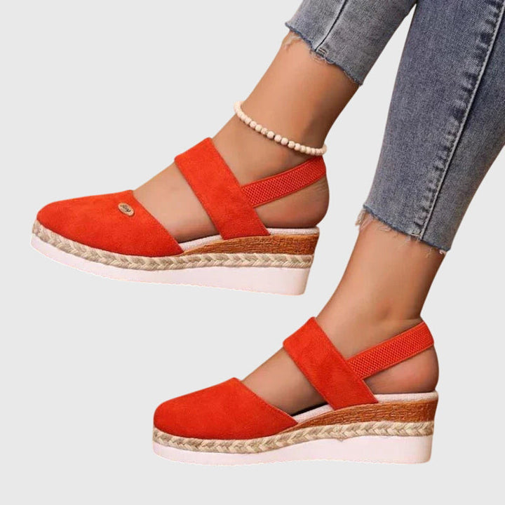 Orthopädische Sandalen