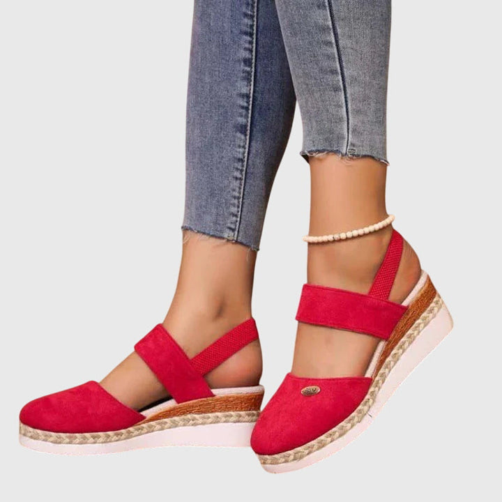Orthopädische Sandalen