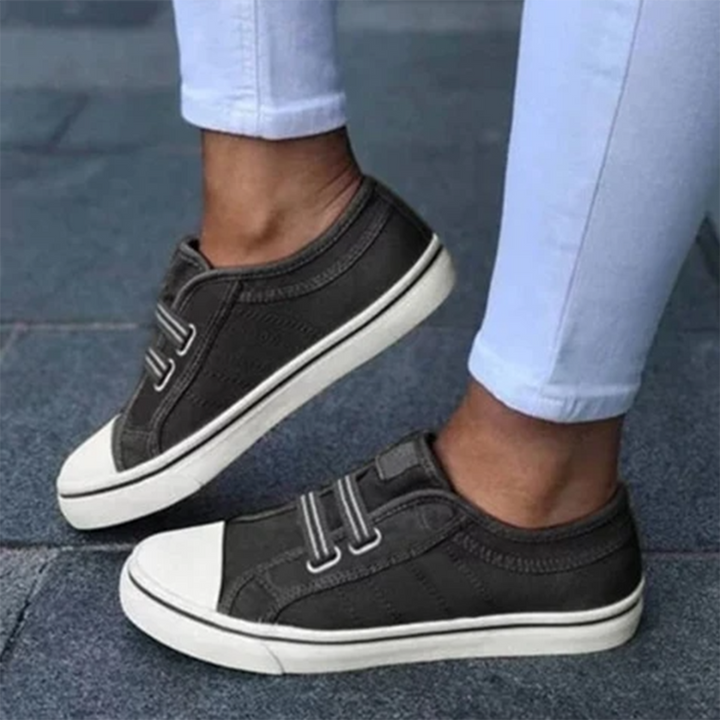 Lässige Turnschuhe Zum Hineinschlüpfen
