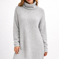 Langer Strickpullover