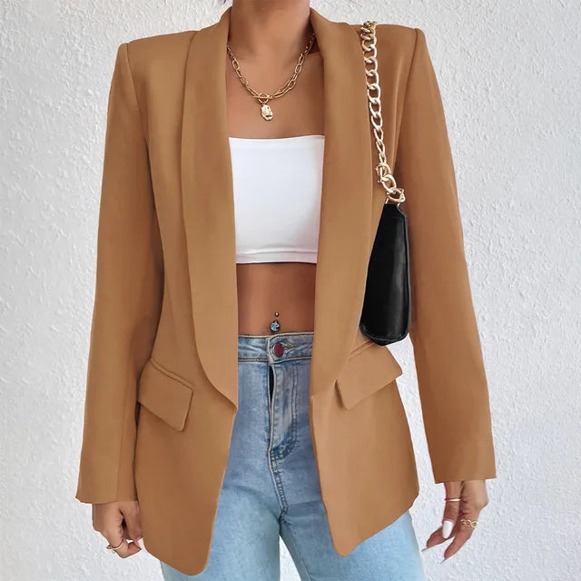 Stylischer Damenblazer