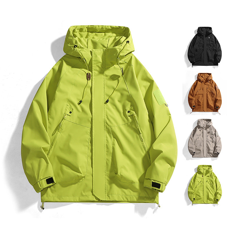 Damen wasserdichte Outdoor-Jacke mit verstellbarer Kapuze und atmungsaktiven Einsätzen