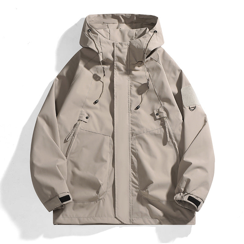 Damen wasserdichte Outdoor-Jacke mit verstellbarer Kapuze und atmungsaktiven Einsätzen