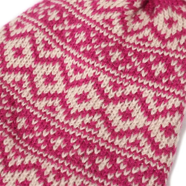 Bommelmütze – Gestrickte Wintermütze mit Bommel für Damen und Herren