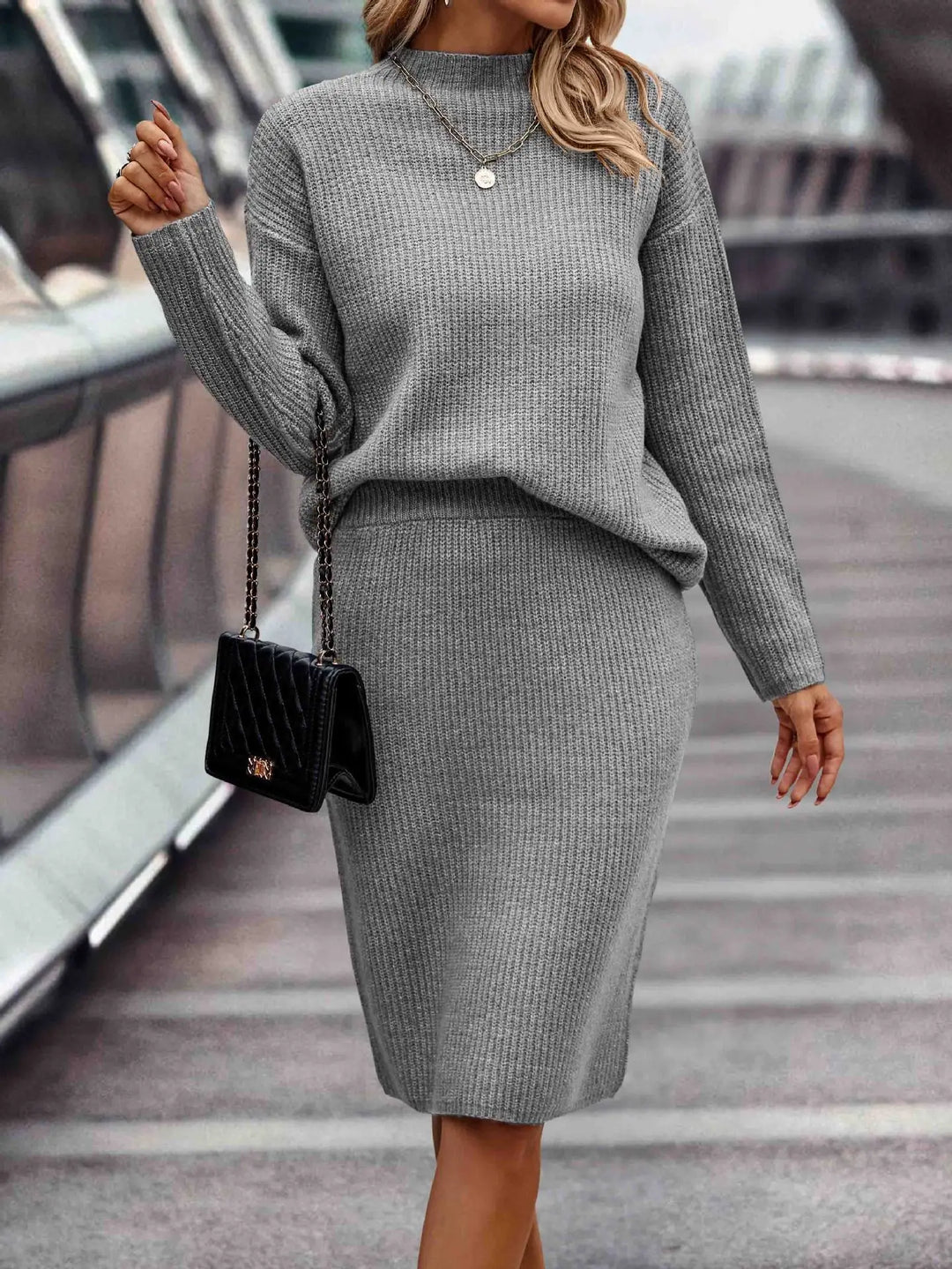 2-teiliges Damen Set aus Pullover und Rock | EB