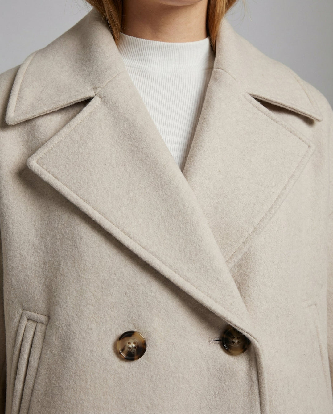 Damen Jacke mit Kurzschnitt & Doppelreiher | Zeitlos
