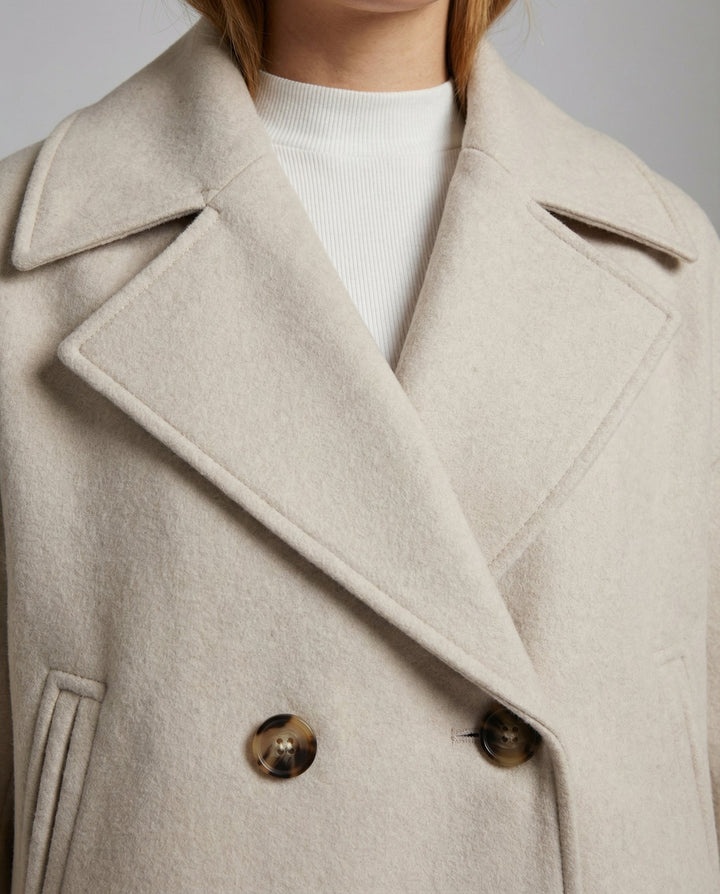 Damen Jacke mit Kurzschnitt & Doppelreiher | Zeitlos