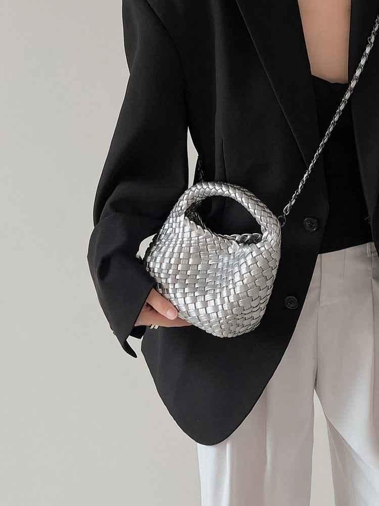 mini handtasche mit geflochtenem look & soft touch