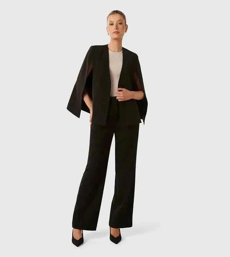 Eleganter Damen Cape Blazer mit Fließendem Schnitt & Ärmelschlitz