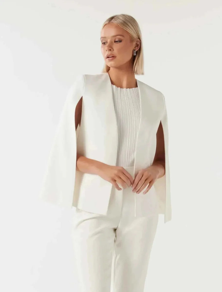 Eleganter Damen Cape Blazer mit Fließendem Schnitt & Ärmelschlitz