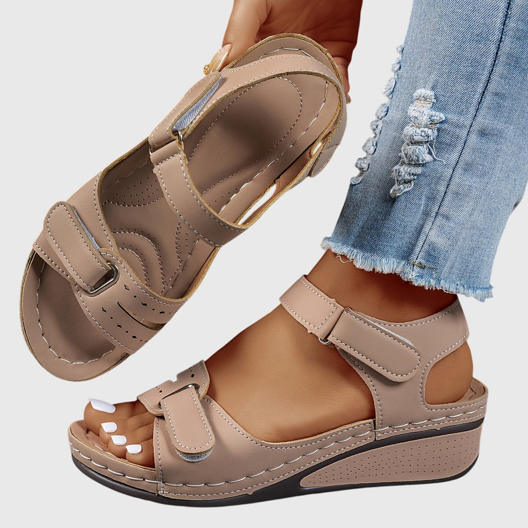 Orthopädische Sandalen