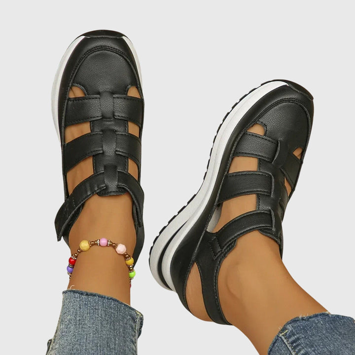 Orthopädische Sandalen