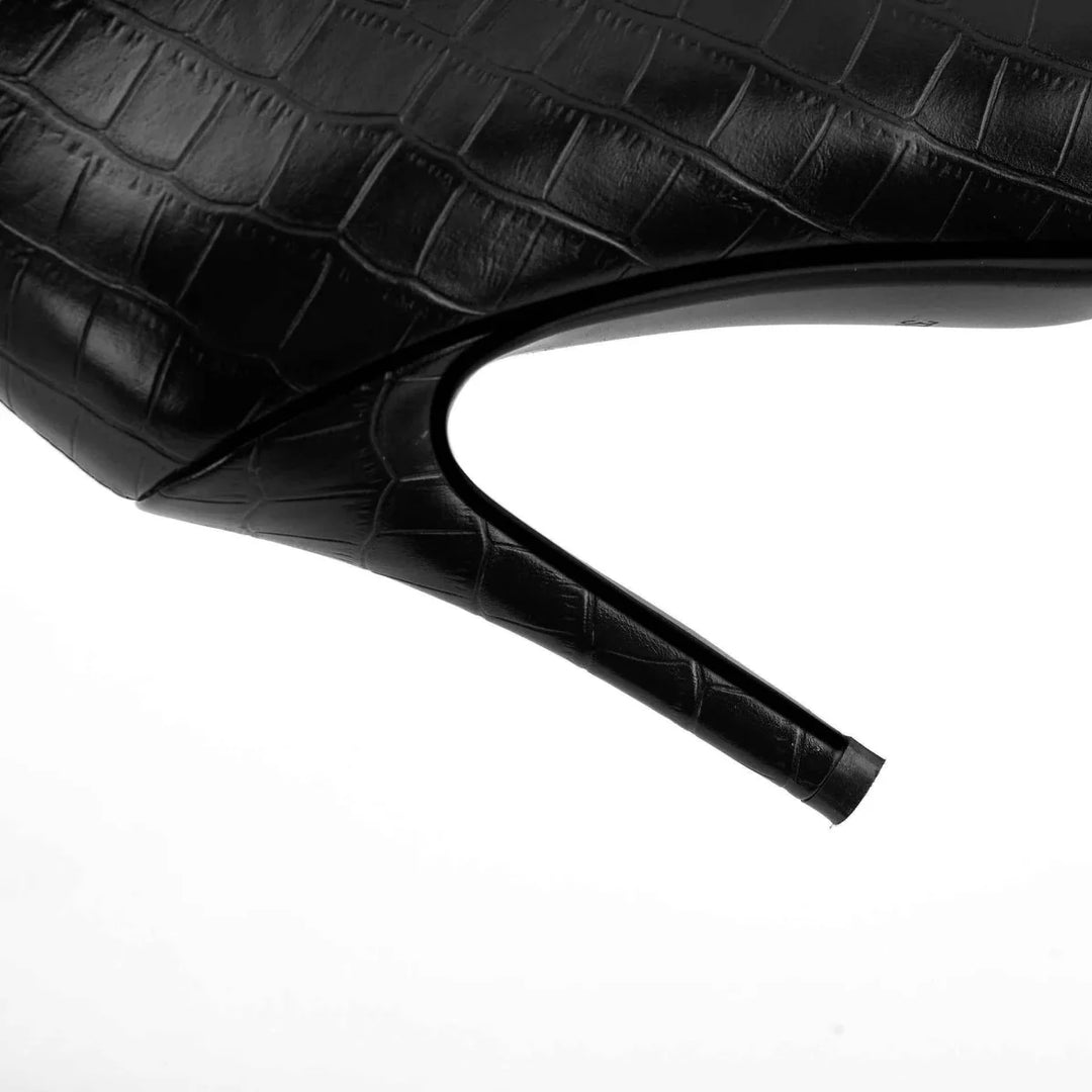 Handgemachte Damen-Stiefel mit Kroko-Prägung und Stiletto-Absatz