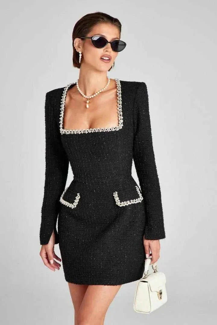 Langarm Minikleid aus Tweed mit Perlendetails