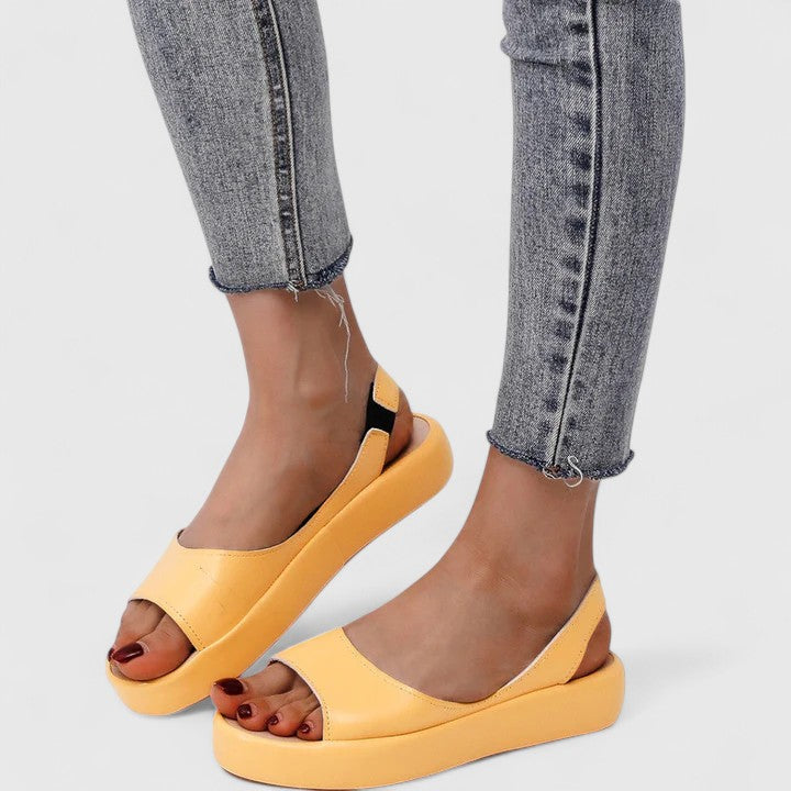 Orthopädische Sandalen