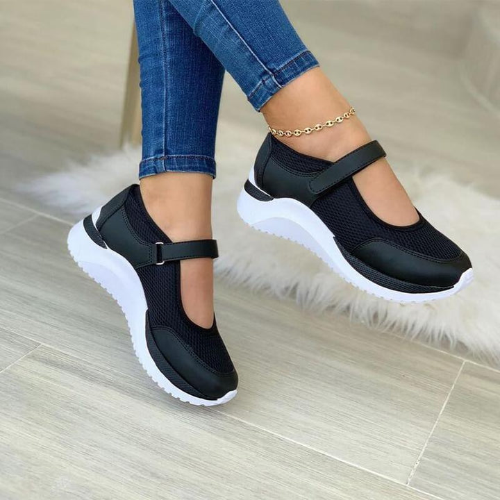 Orthopädische Damenschuhe mit Fußgewölbeunterstützung