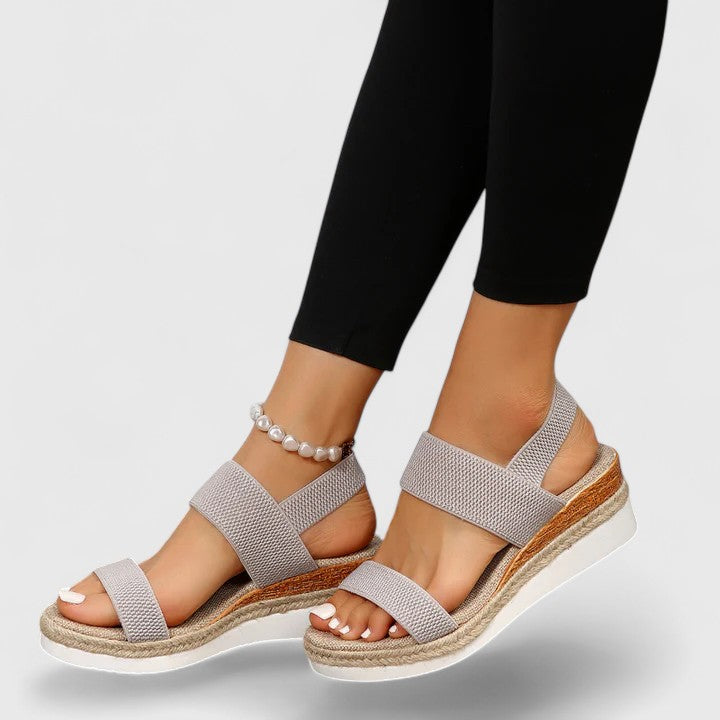 Orthopädische Sandalen