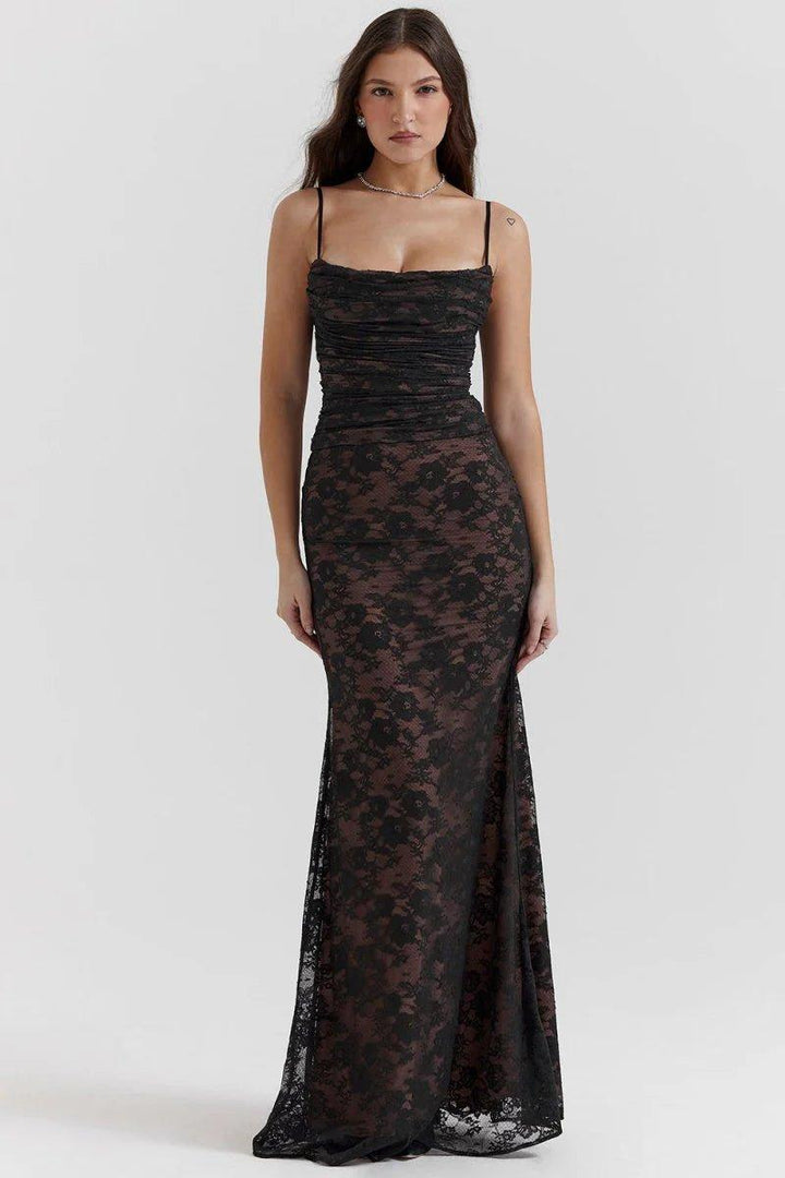 Maxikleid aus Spitze mit langen Ärmeln und transparenten Details