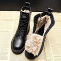 Schwarze Winterstiefel
