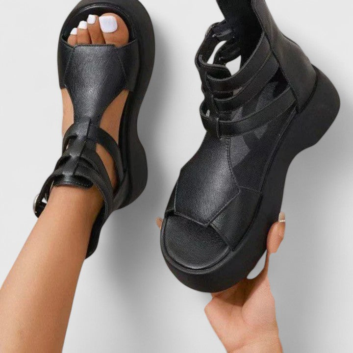 Orthopädische Sandalen