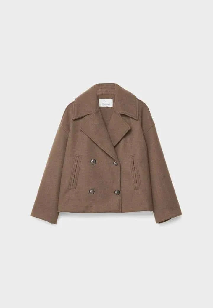Taillierte Kurzjacke ohne Schnickschnack